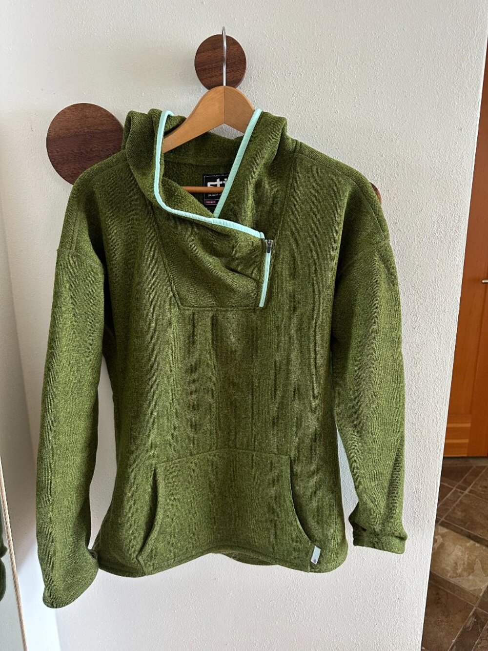 STIO Sweetwater 1/4 Zip Pullover Women's Medium Fleece Hoodie - Picture 4 of 5